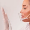 Transparente Maske für die Gesichtsbehandlung